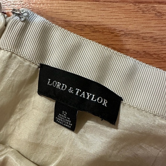 Lord & Taylor metallic party skirt!!! - Picture 8 of 9